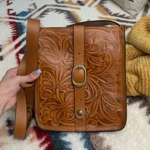 Crossbody bag